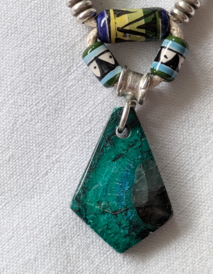 Chrysocolle et calcite.