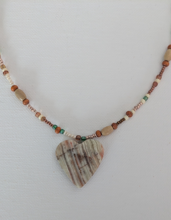 Coeur en Onyx rayé.