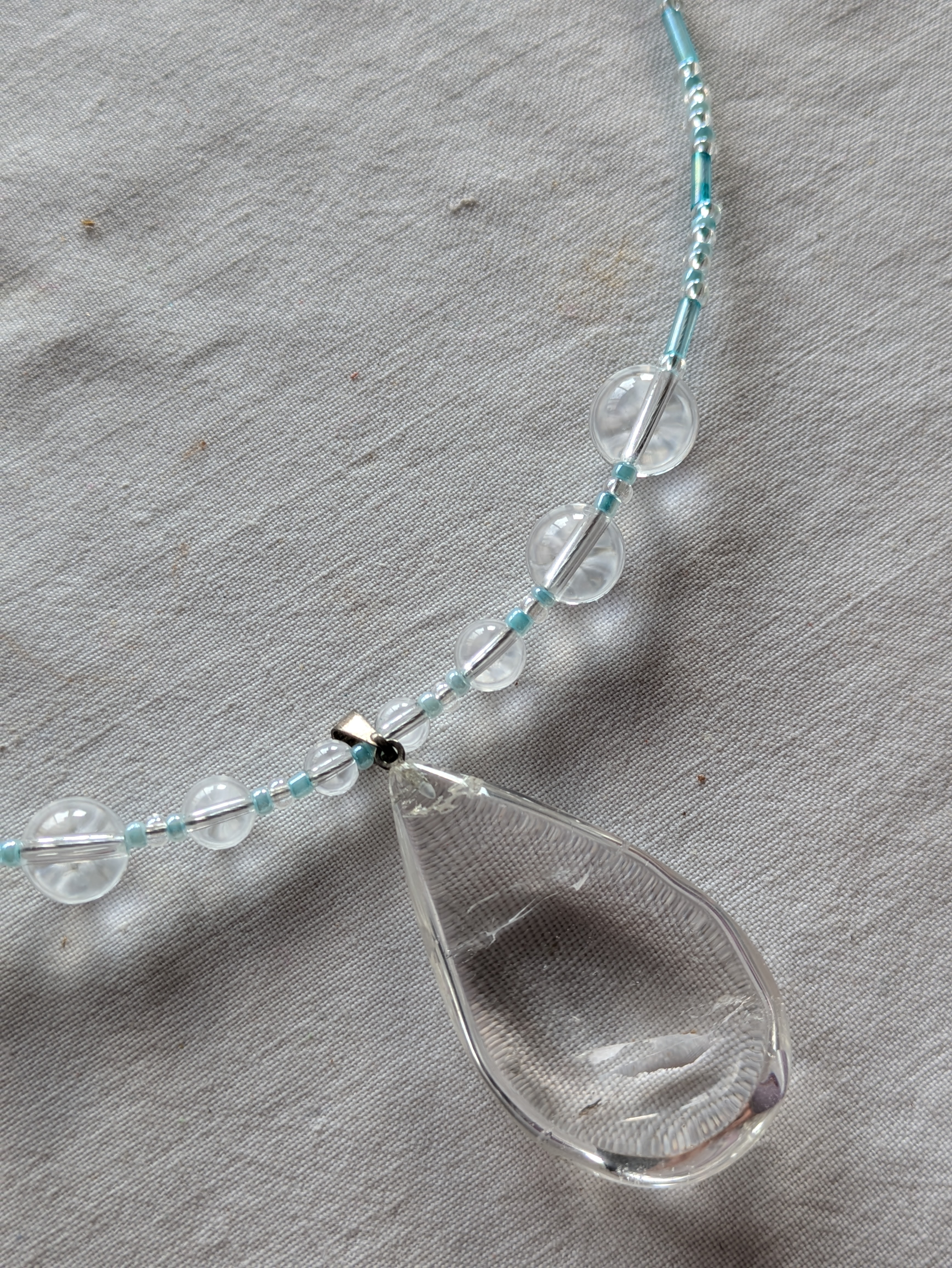 Goutte Cristal de roche.